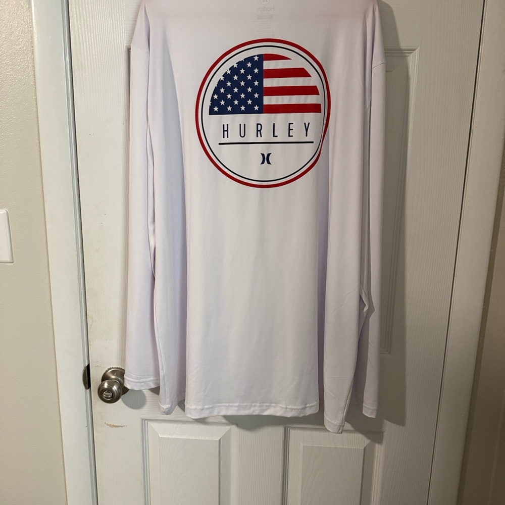 Hurley Men's Classic White Long Sleeve Tee - Picture 6 of 7